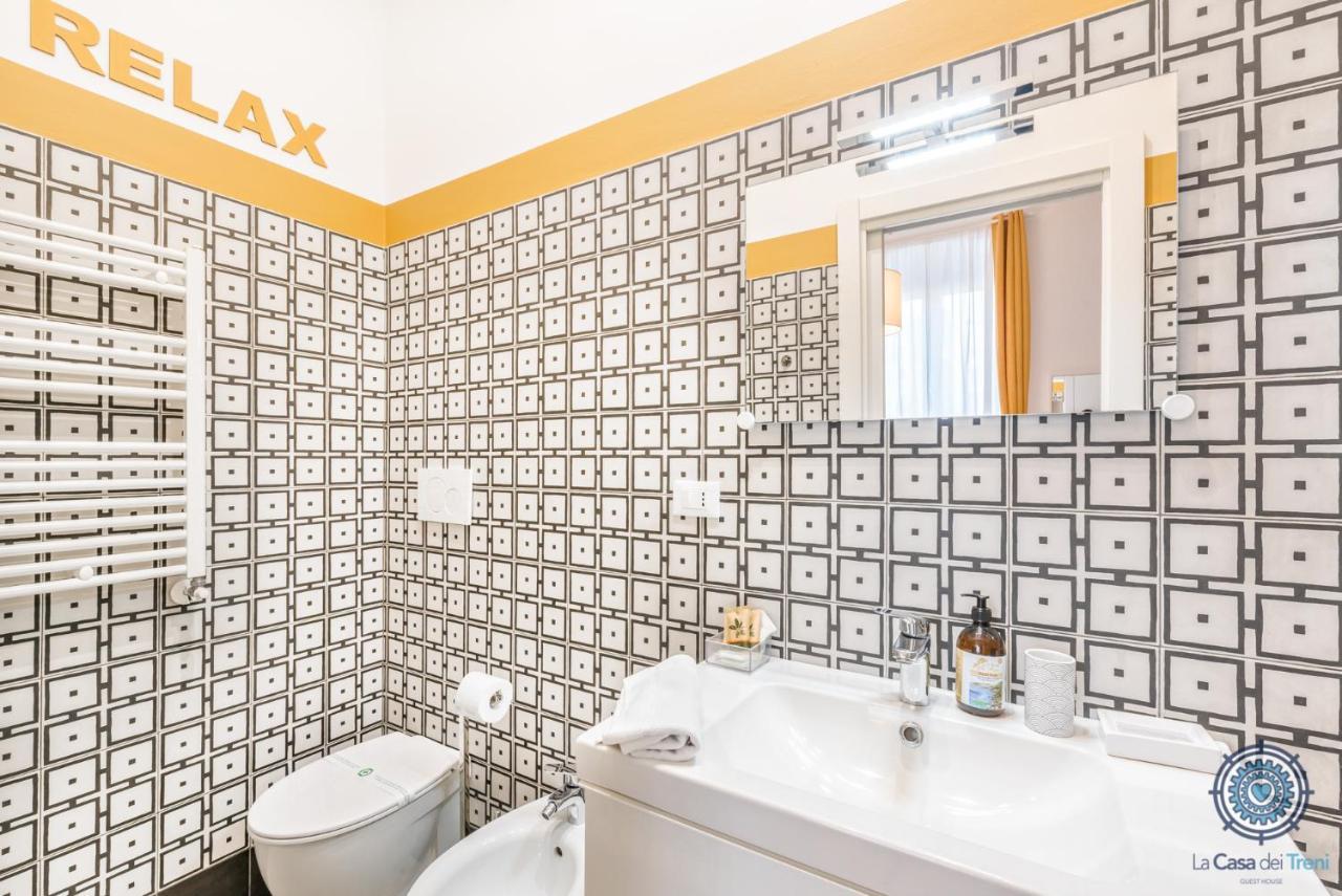 La Casa Dei Treni Affittacamere City Rooms For Travel Lovers La Spezia Exteriör bild