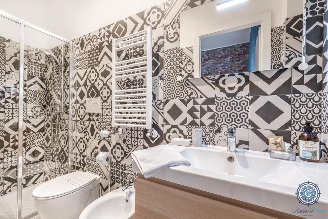 La Casa Dei Treni Affittacamere City Rooms For Travel Lovers La Spezia Exteriör bild